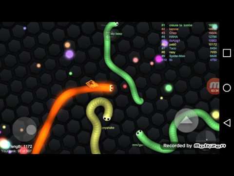 Slither.io gameplay little Vs. Big